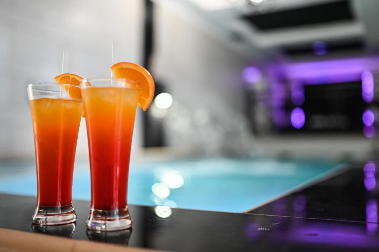 Garni Hotel Dash Нови Сад Екстериор снимка