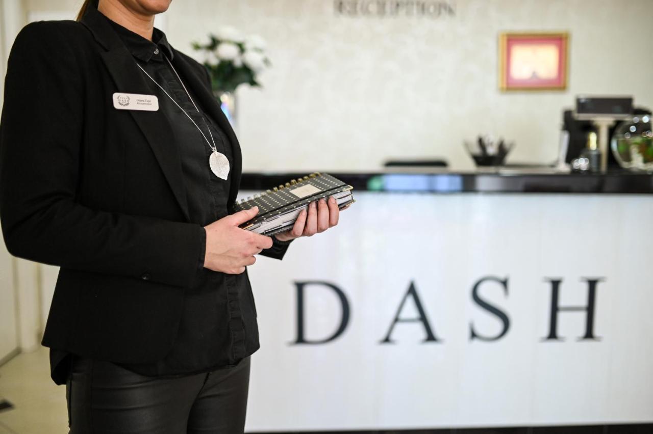 Garni Hotel Dash Нови Сад Екстериор снимка